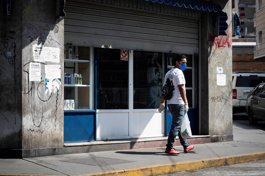 El fantasma de la quiebra económica en Venezuela opaca al COVID-19