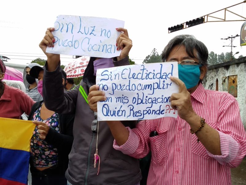 Comunidad en Táchira suman un año sin gas doméstico