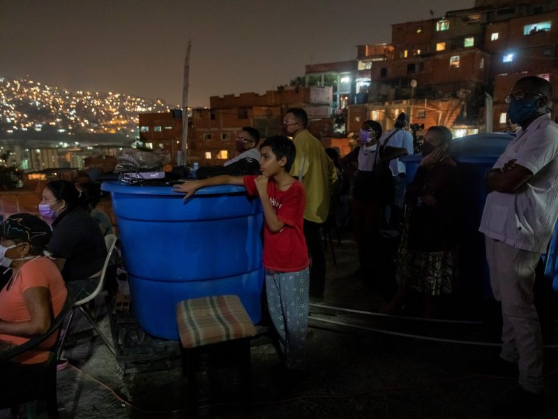 Cacerolazos en Caracas por falta de agua la noche de este #18May