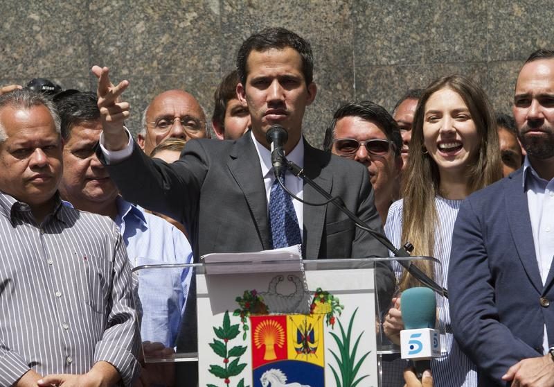 Legitimidad de la presidencia interina depende del voto popular, afirman analistas