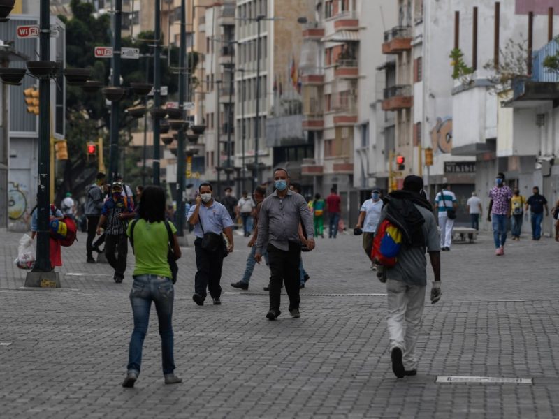 Tras dos días con más de 200 contagios, Caracas registra 120 casos de coronavirus este #24Sep