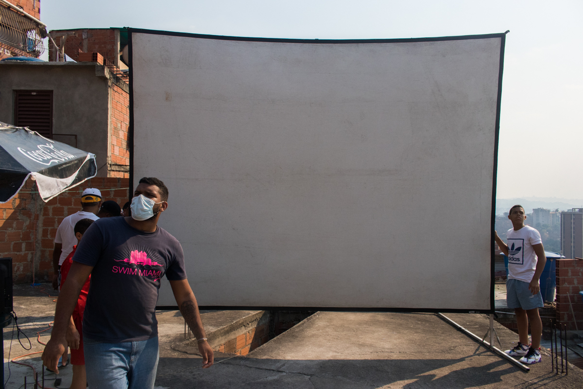 Cine platabanda Petare 23 de mayo