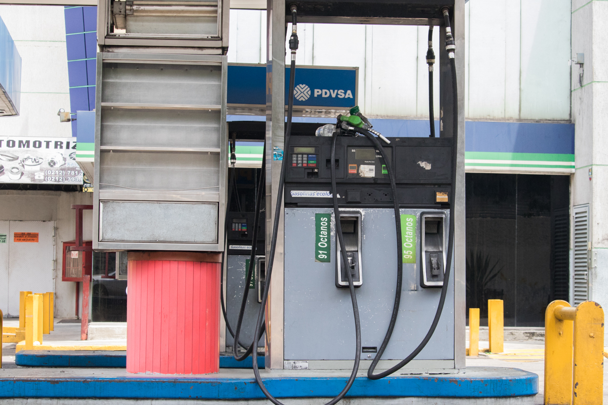Estacion de servicio gasolina Caracas
