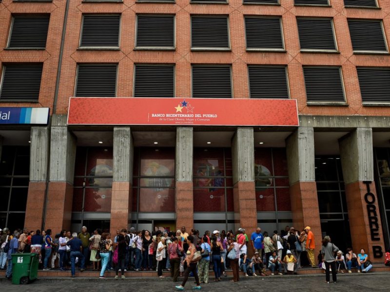 Sudeban: Bancos atenderán por número de cédula a partir de este #1Jun