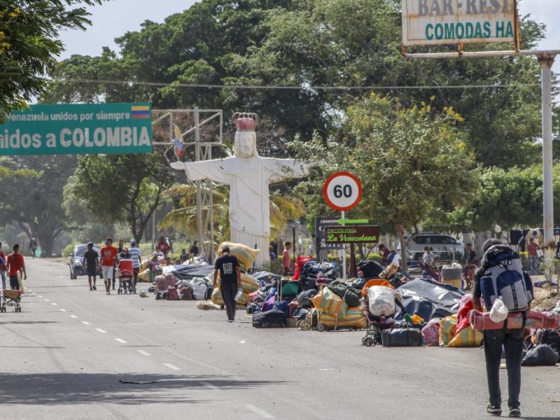 Duque alerta a la ONU y la OIM de restricciones de Venezuela a sus retornados
