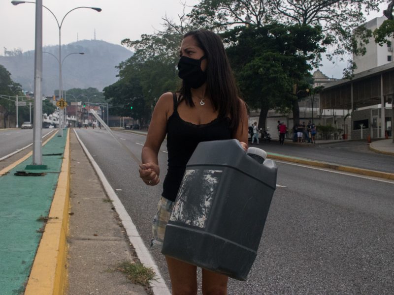 Programa de formación busca empoderar mujeres y combatir la violencia de género