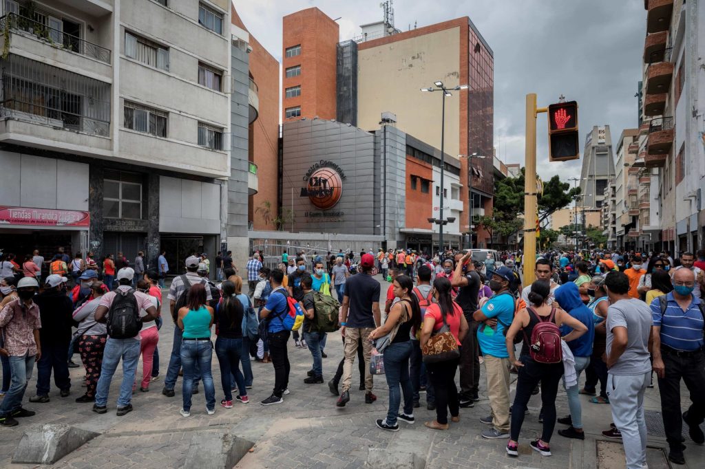 Maduro "radicalizará la cuarentena" en Caracas, Aragua, Bolívar, Miranda, Vargas y Zulia