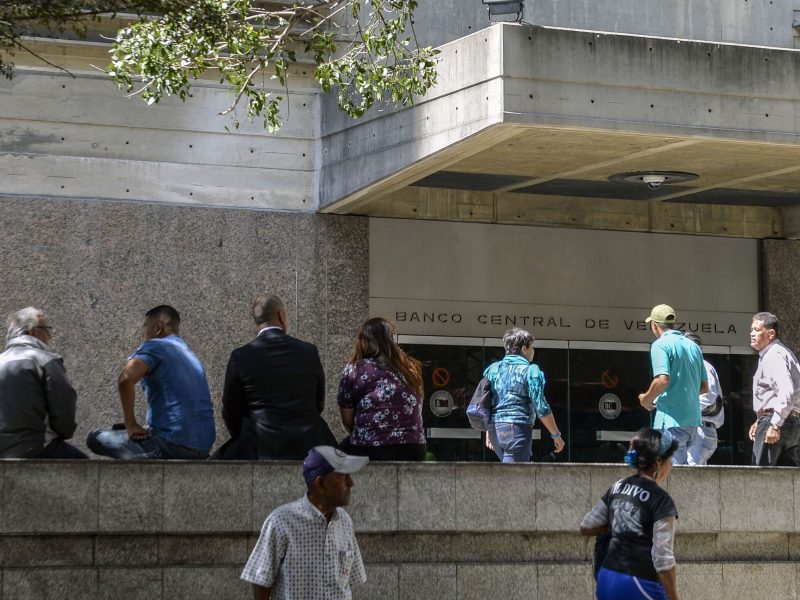 Justicia británica estudia la validez de los nombramientos por Guaidó