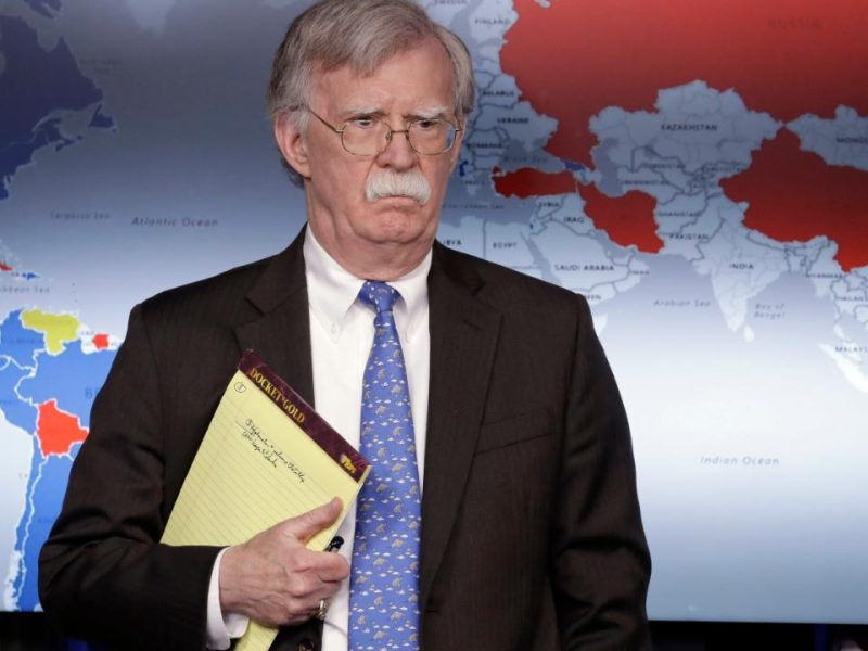 John Bolton: Maduro "será reemplazado" porque solo cuenta con apoyo de un pequeño grupo