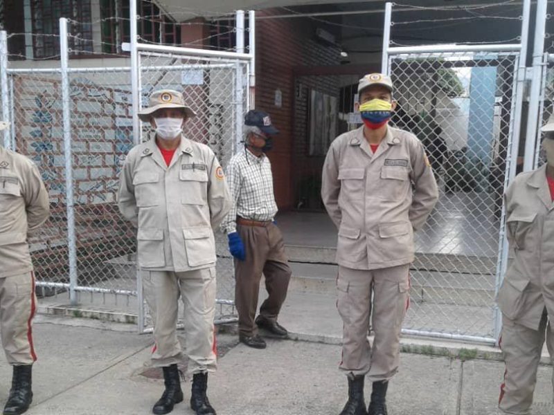 Reportan que medidas de bioseguridad son deficientes en puntos de Registro Electoral