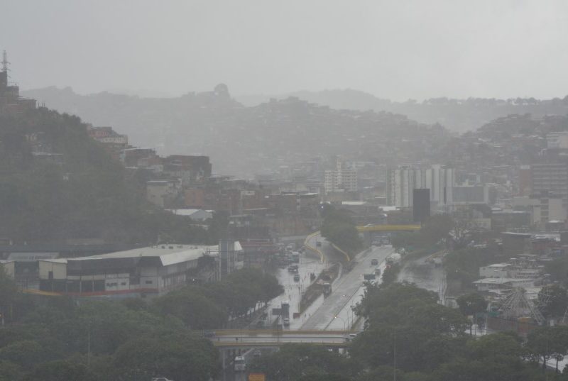 Inameh pronostica dos días más de lluvias tras la degradación de Gonzalo