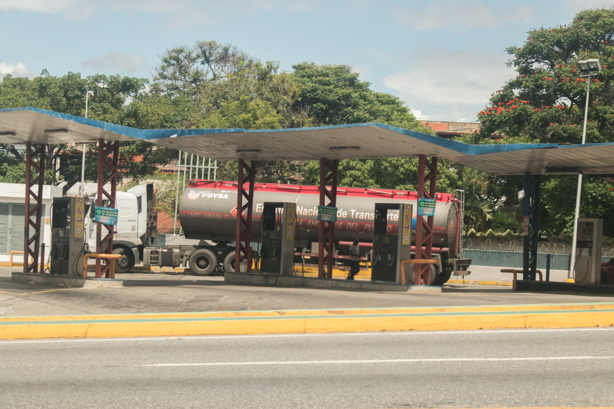 colas gasolina caracas