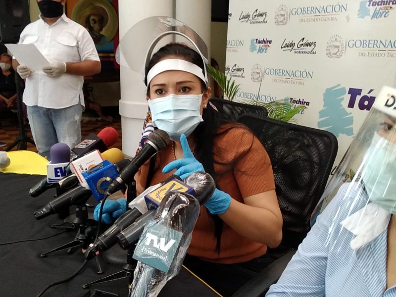 Escasez de gasolina afecta traslado de pacientes en Táchira, denuncia gobernadoraEscasez de gasolina afecta traslado de pacientes en Táchira, denuncia gobernadora