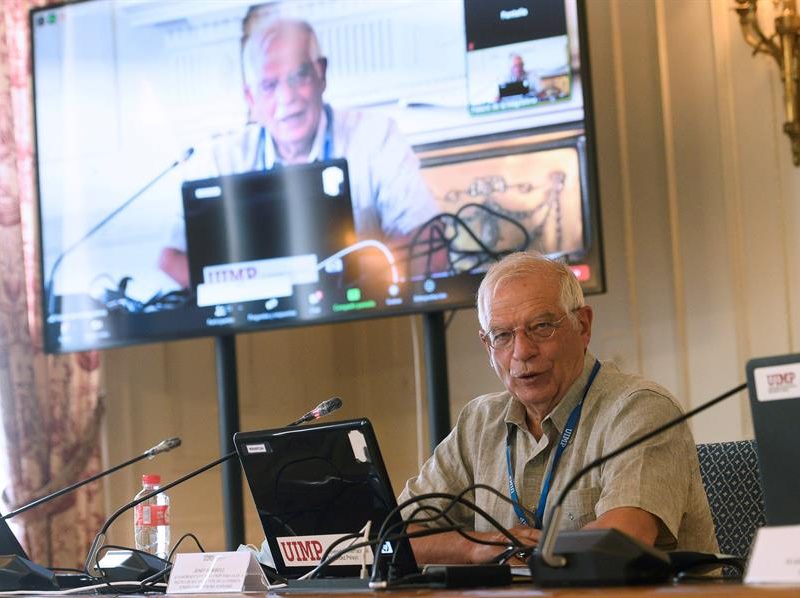 UE se plantea sanciones a dirigentes bielorrusos, pero "nunca" a su pueblo