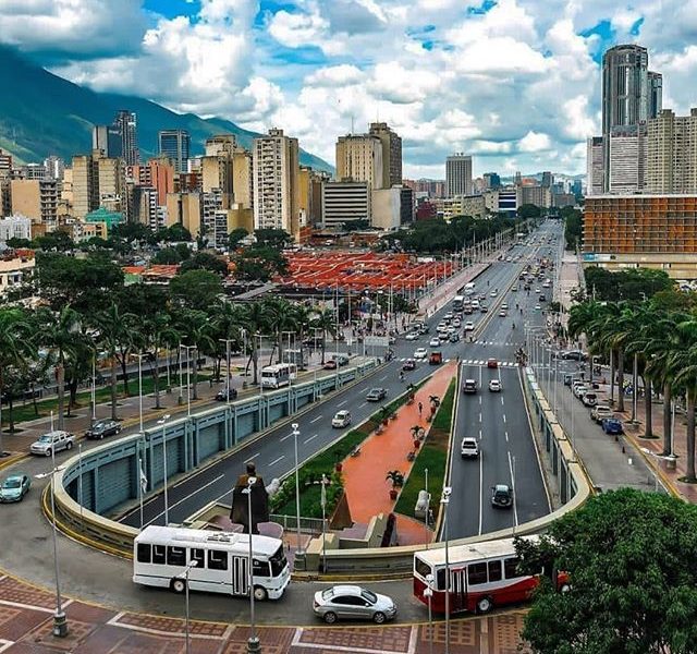 Reducirán la movilidad en parroquias El Valle y Coche, anuncia Farías