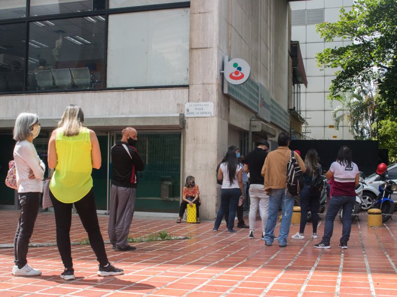 Caracas supera los 400 decesos por COVID-19