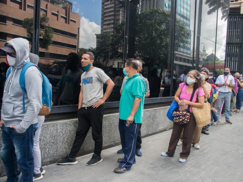 Venezuela registra seis fallecidos y 820 nuevos casos de coronavirus este #25Ago
