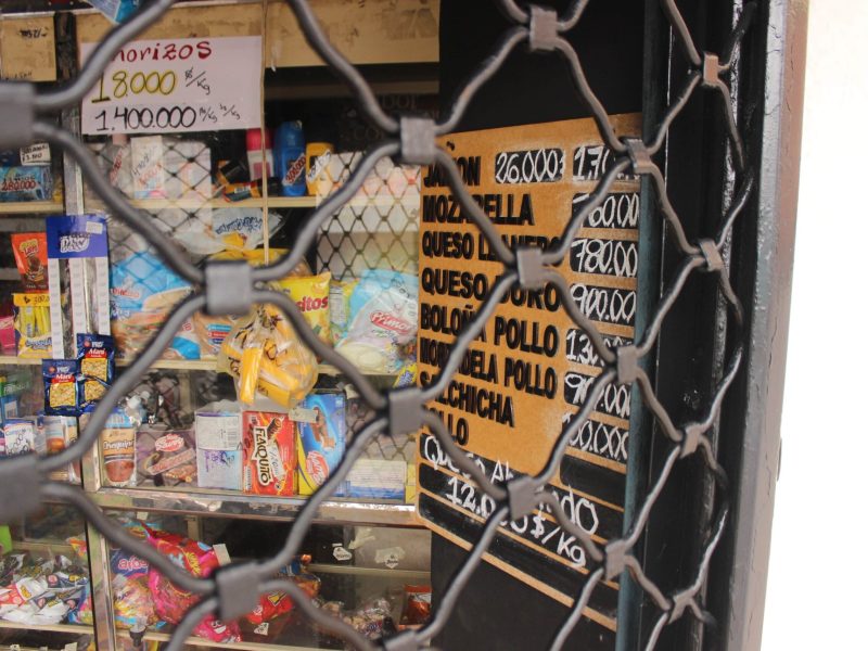 José Guerra: Economía de Venezuela produce 90 % menos que en 2013