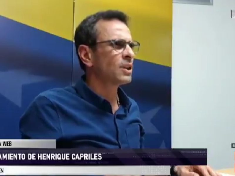 Capriles convoca a opositores a participar en elecciones parlamentarias