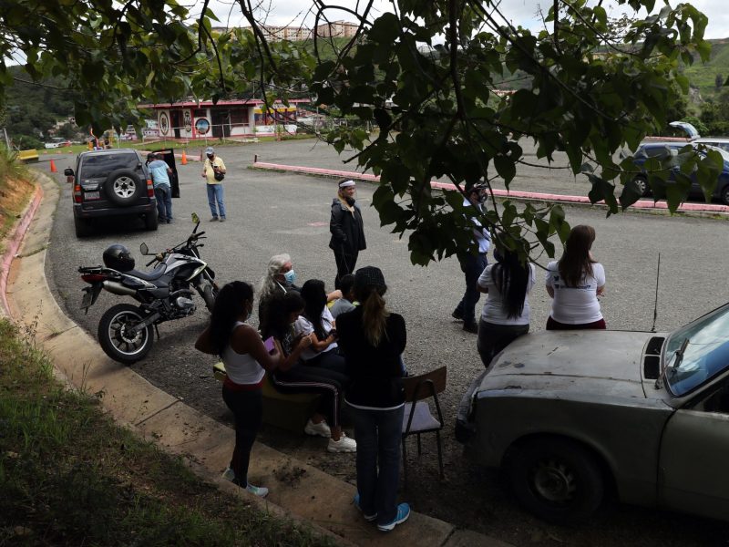 305 son hombres y 24 mujeres están presos por motivos políticos
