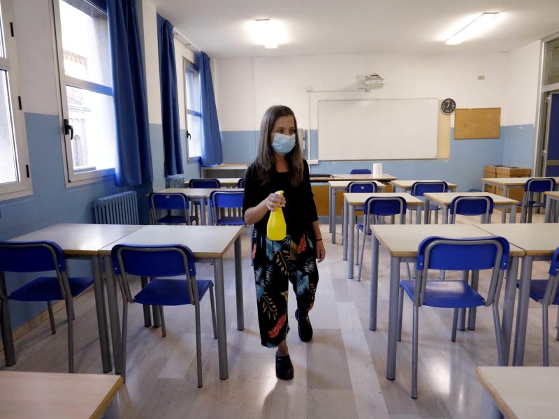 Italia suma 1.297 nuevos contagios con coronavirus, 277.634 en total