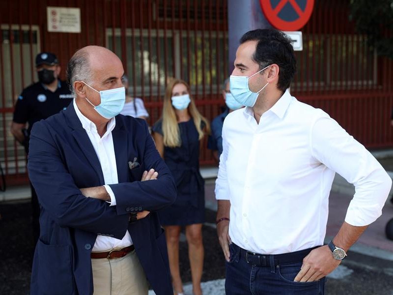 Madrid anuncia confinamientos selectivos y más limites a la movilidad