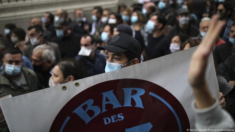 El coronavirus golpea a Francia con fuerza