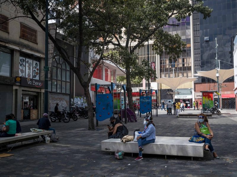 Después de dos meses Caracas reporta menos de 100 casos de COVID-19