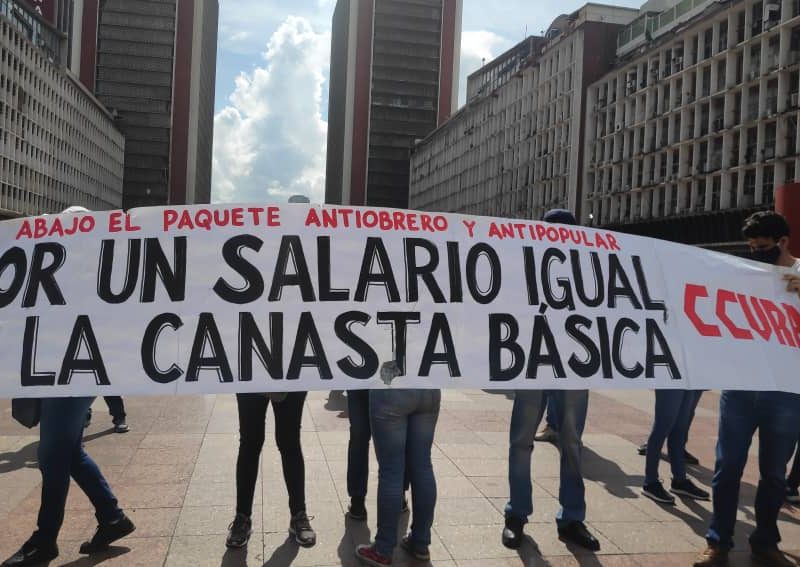 Academia de Economía pide cambio en la orientación de dinámicas económicas por "angustiosa" situación de los venezolanos