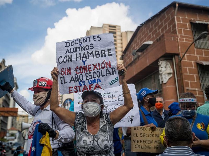 Maestros convocarán nueva jornada de protesta nacional el 20 de octubre