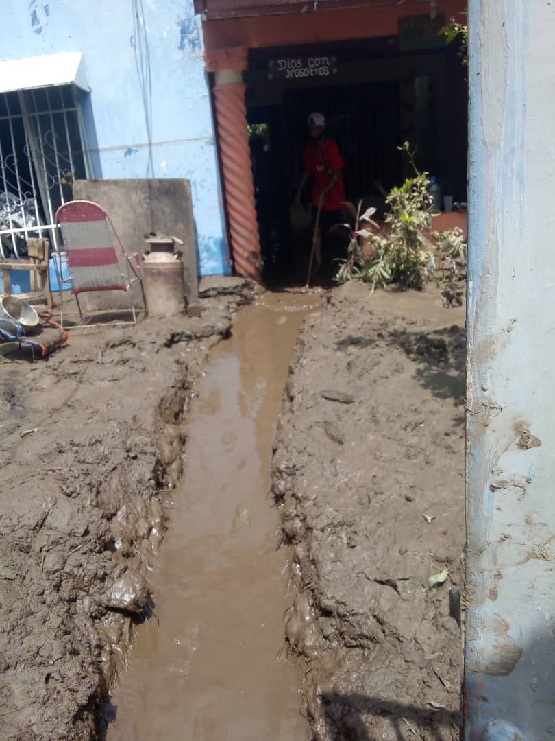 es necesario que el gobierno del estado Aragua atienda a los afectados por las inundaciones en Maracay