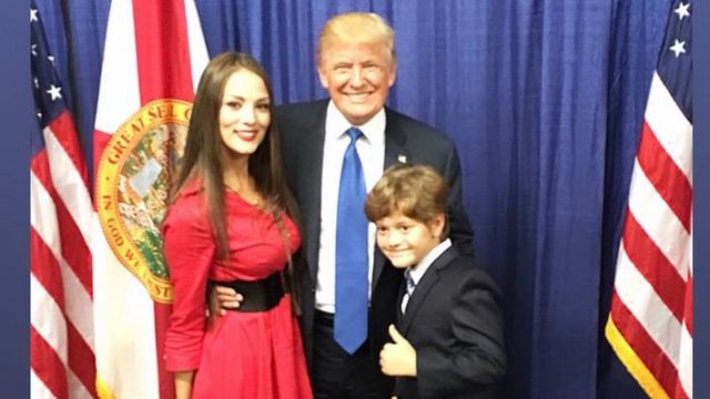 Carolina Tejera junto a Donald Trump.