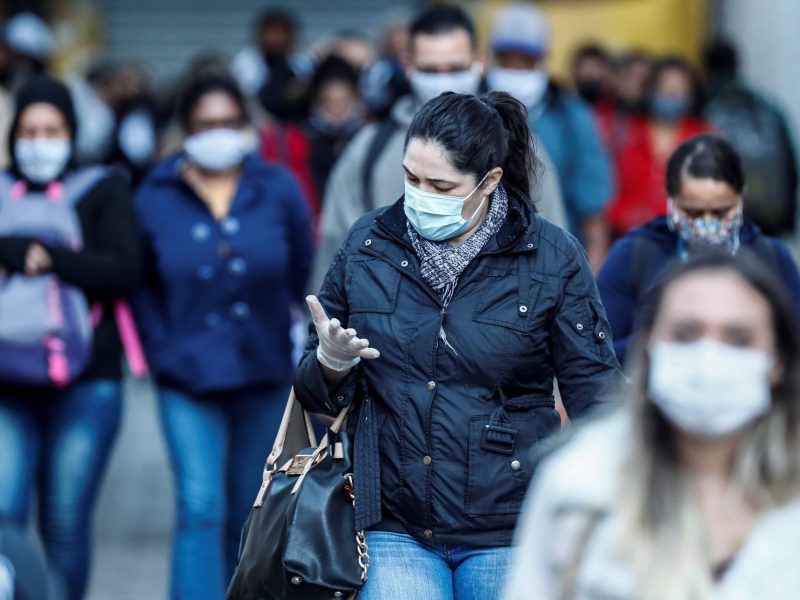 Brasil sobrepasa los 153.000 muertos y 5,2 millones de casos de coronavirus