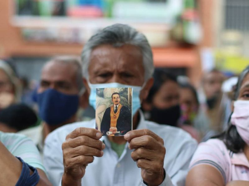 exhumación