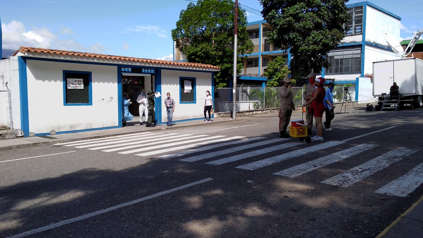 En Táchira los centros de votación lucieron solos este #6D