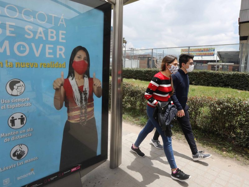 Colombia marca récord de 13.277 casos de covid y muertos pasan de 40.000
