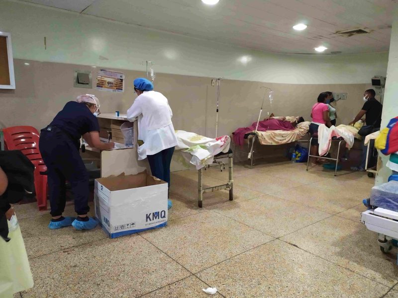 Por protestas de familiares trasladan a clínicas y hospital de Bolívar a pacientes quemados en Monagas