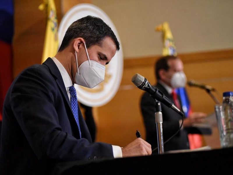 Viraje internacional modifica la estrategia de Guaidó, según politólogos