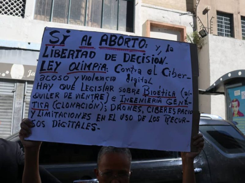 Feministas rechazan comunicado de la Conferencia Episcopal sobre la despenalización del aborto