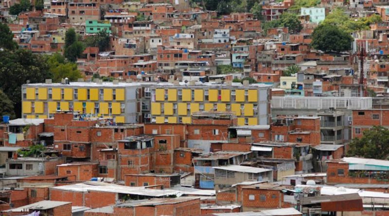 Padre Alfredo Infante: La Vega se ha convertido en un campo de batalla - ataque armado - vínculos comunitarios