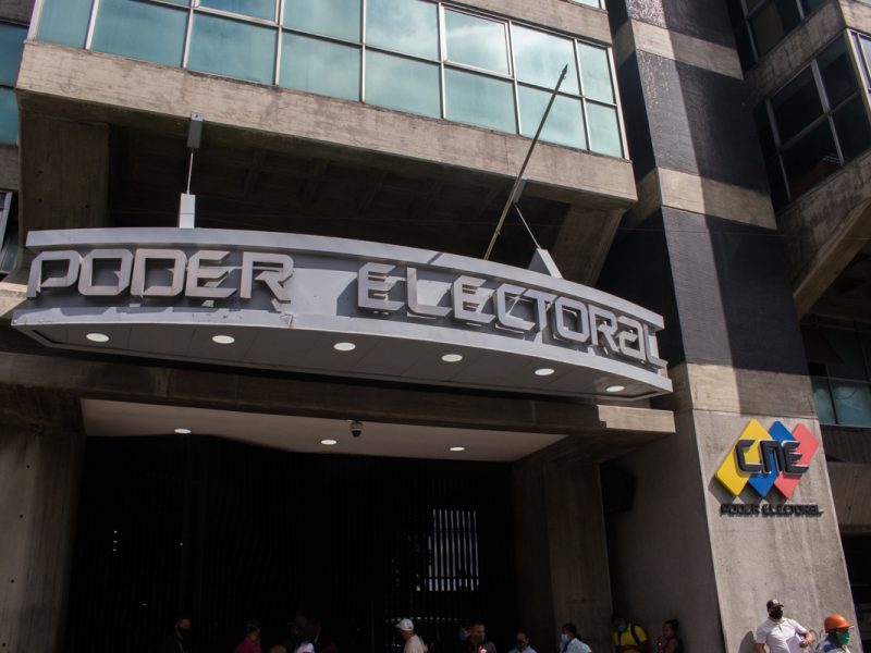 Luis Lander: Nombrar un CNE completamente oficialista sería una torpeza política