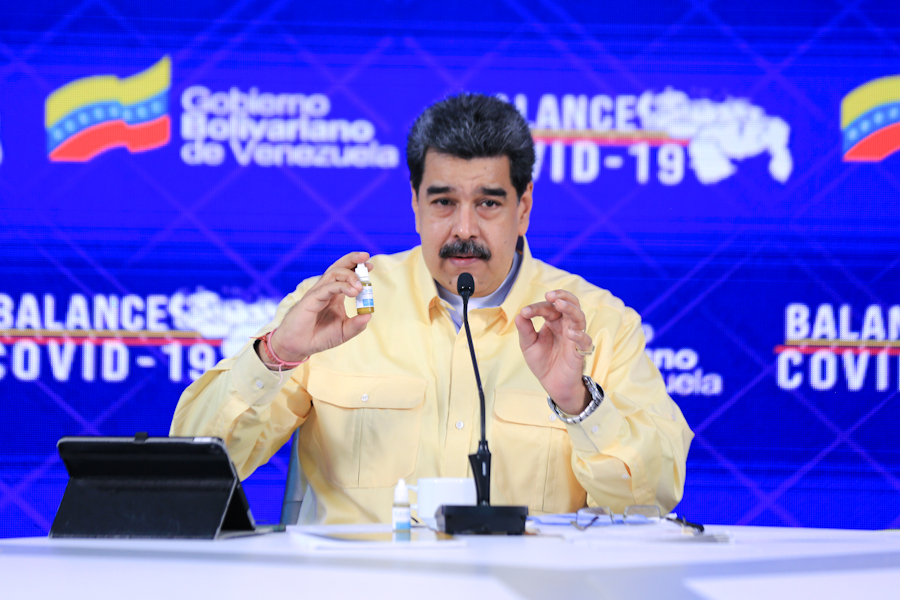 Maduro presenta el Carvativir, las 