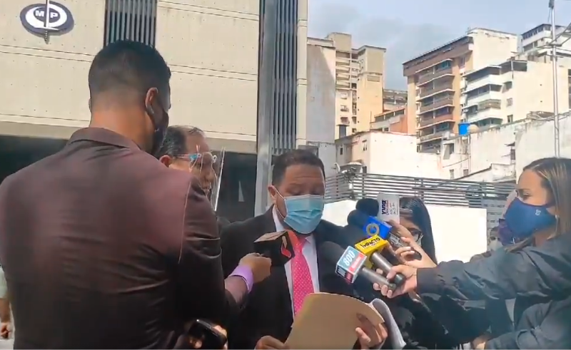 AN del 6Dic pide medida de prohibición de salida del país contra Guaidó y más de 20 opositores