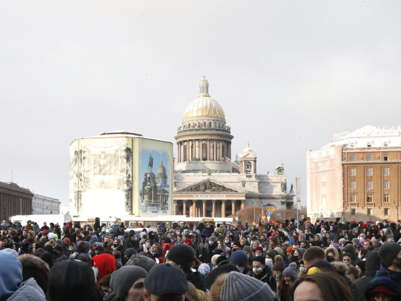 Más de 1.500 detenidos en las protestas en Rusia en apoyo de Navalni