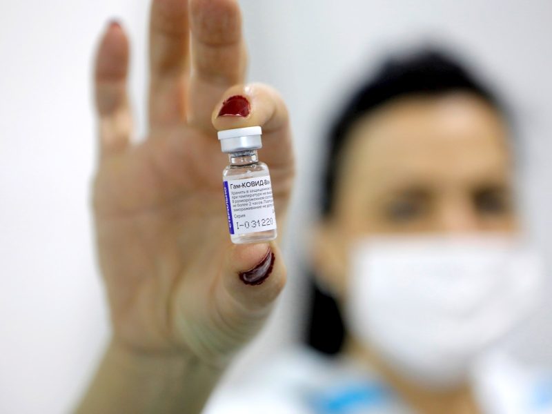 Vacunas de covax podrían llegar en mayo