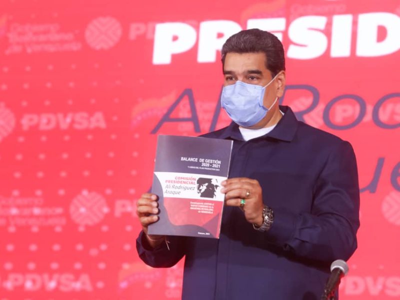 Venezuela produjo 600.000 barriles diarios de petróleo en enero, dicen Maduro y El Aissami
