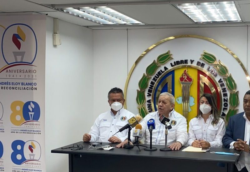 Bernabé Gutiérrez anuncia que tarjeta de AD participará en elecciones regionales