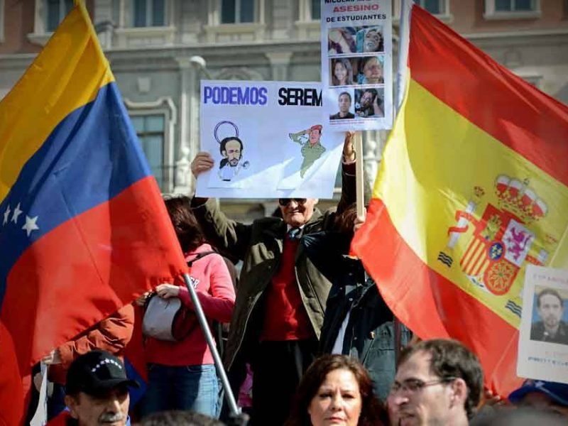 Afirman que tensión entre España y Venezuela puede precipitar mayor presión contra Maduro