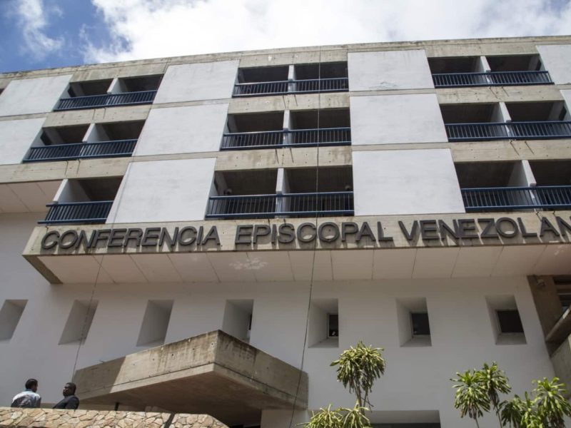 Obispos piden a jóvenes inscribirse en el Registro Electoral