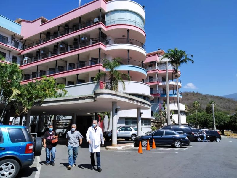 Sindicatos alertan de saturación de UCI en hospitales de Caracas por COVID-19- peticiones de ayuda